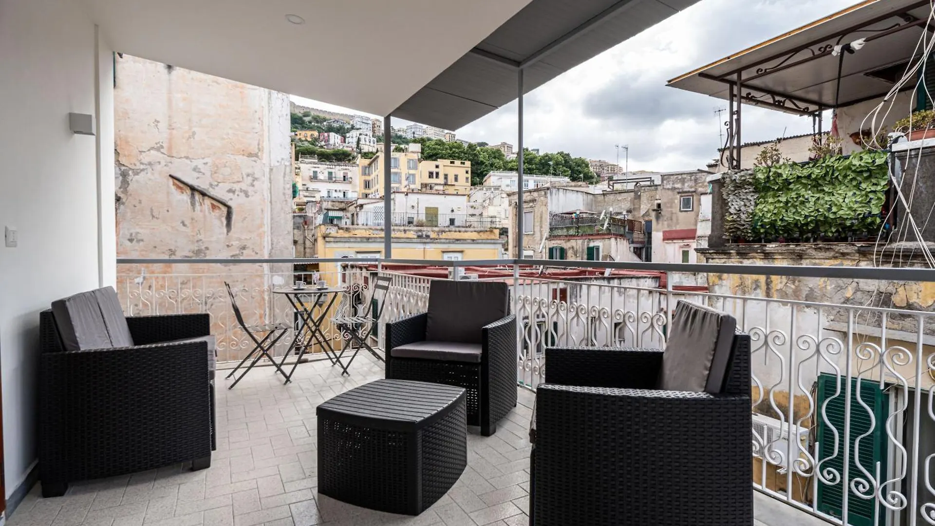 La Maison Di Tina Naples 0*,  Italy